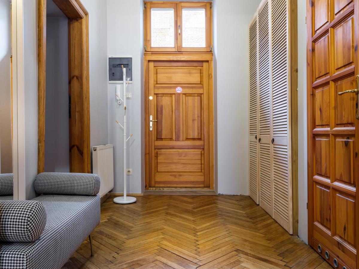 Cracwow Market Squere Apartment Krakkó Kültér fotó
